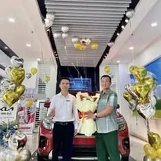 Hoạt động tư vấn và giao xe Mazda tại Ninh Bình 2