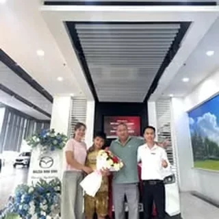 Ảnh giao xe Mazda Ninh Bình